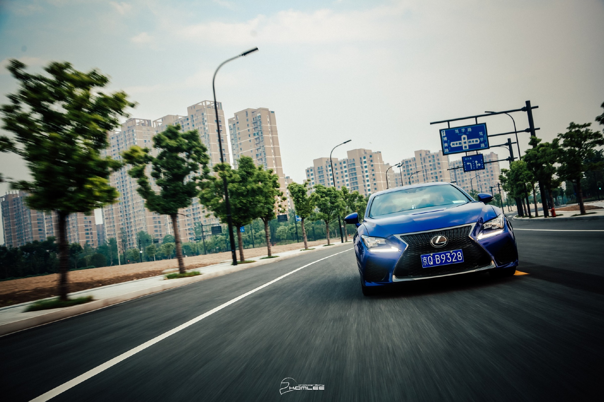 你是Gentleman，而我是浪人丨试LEXUS RC F