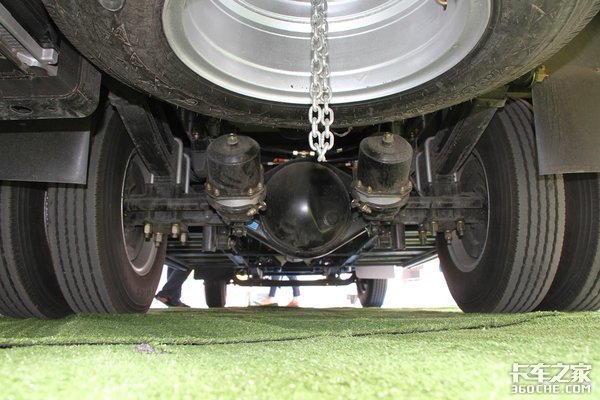 充电1小时竟跑180公里! 吉利这次又火了