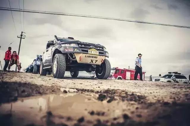 车企去哪儿丨去绍兴、成都品品古城之韵，到环塔赛道体验尘土飞扬