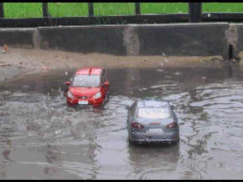 扩散!涉水前不注意这个小动作 分分钟毁了发动机！