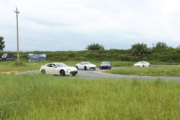 丰田86擎动“发夹弯”  2017驾驶训练营完美落幕-图8