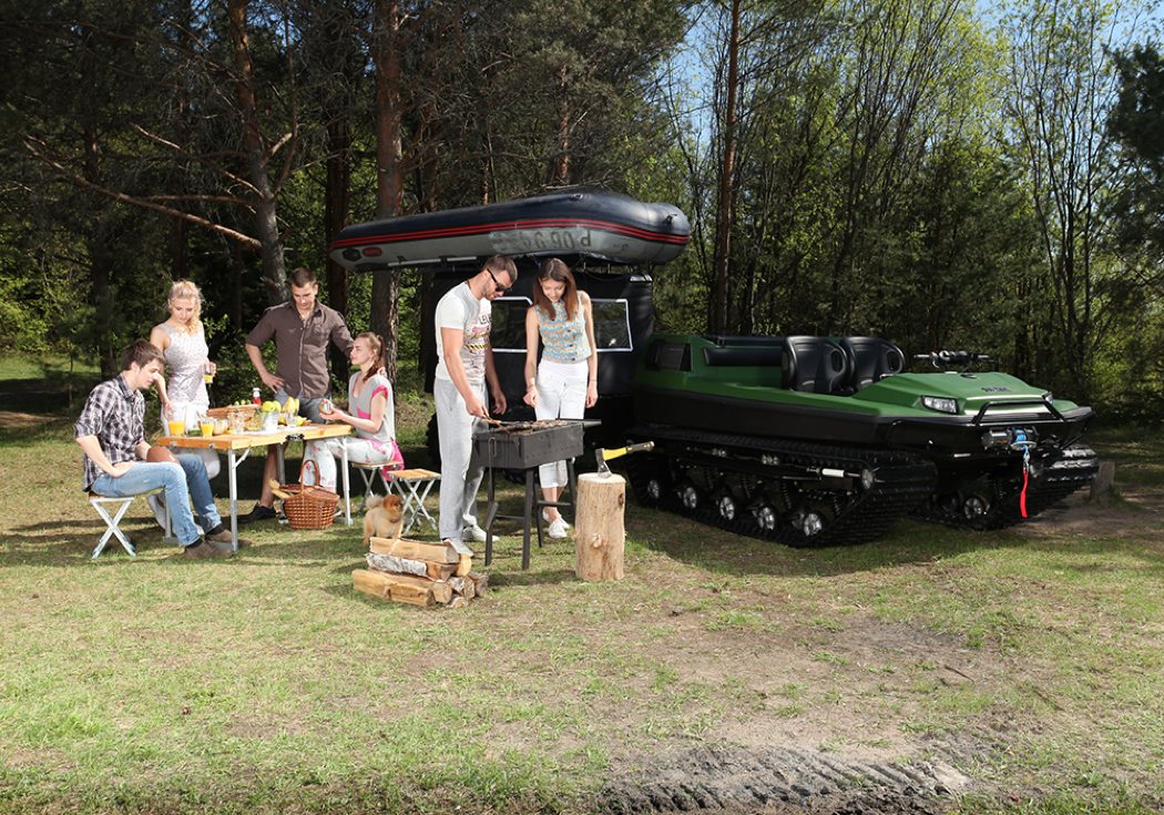 汽车也流行跨界 只能在地上跑你就OUT了