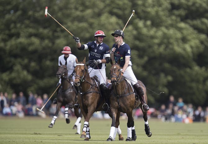 04玛莎拉蒂皇家慈善马球挑战赛玛莎拉蒂队球员