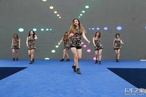 50万元优惠红包 欢聚解放超级卡车节