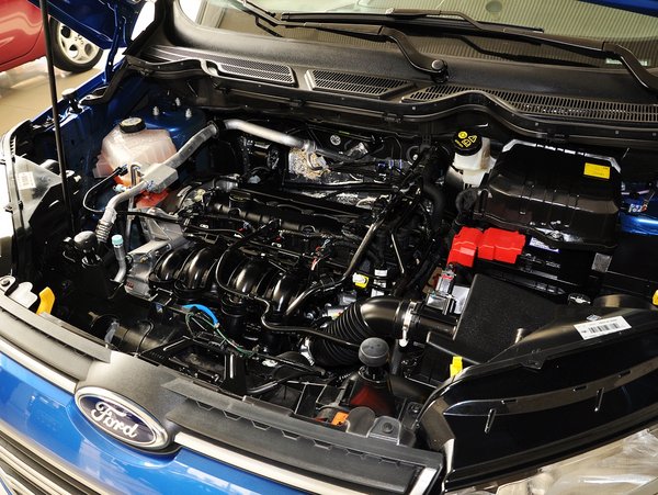 长安福特  1.5L DCT 发动机主体特写