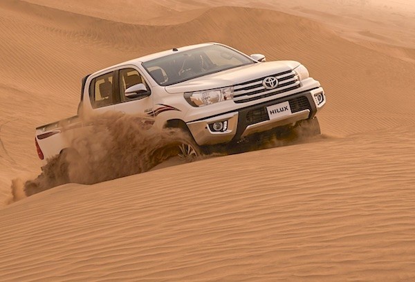 第三名为丰田海拉克斯皮卡，售出了3,681辆，丰田皮卡在中东的口碑是其它皮卡不能比的