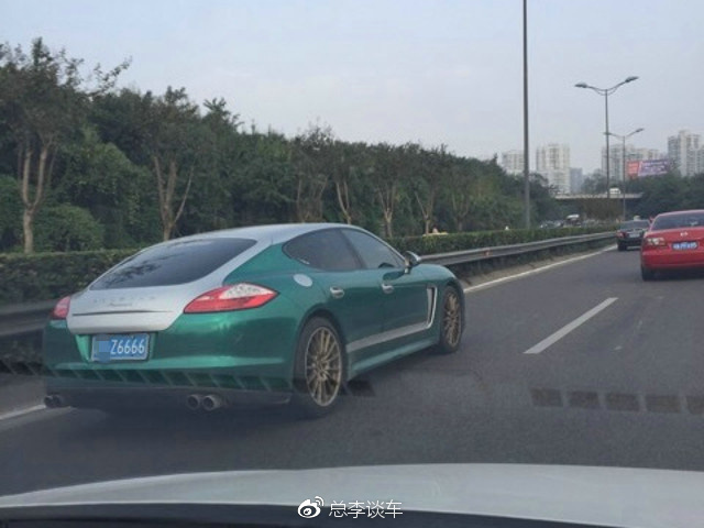 十几年的老款奥迪A6，敲敲打打变成了宾利，可惜进不了市区