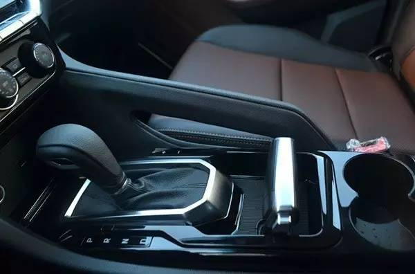 因为稀缺所以珍贵，驭胜S350的亮点在这里