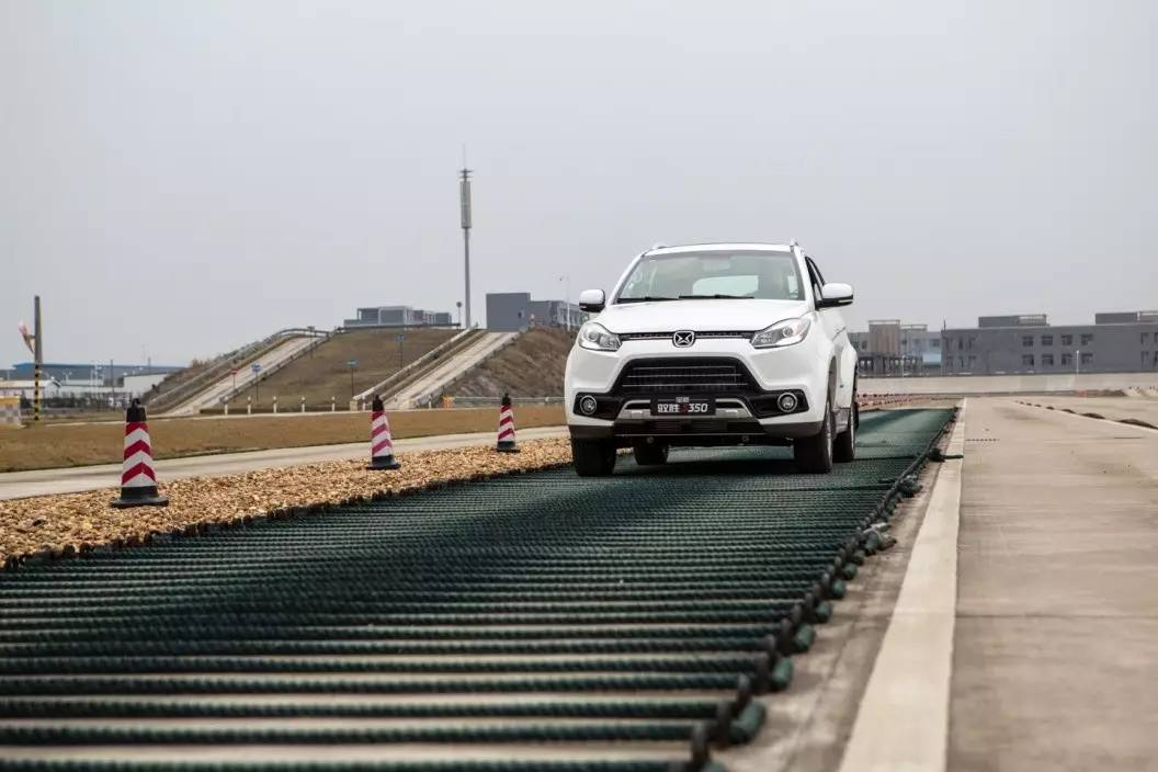 因为稀缺所以珍贵，驭胜S350的亮点在这里