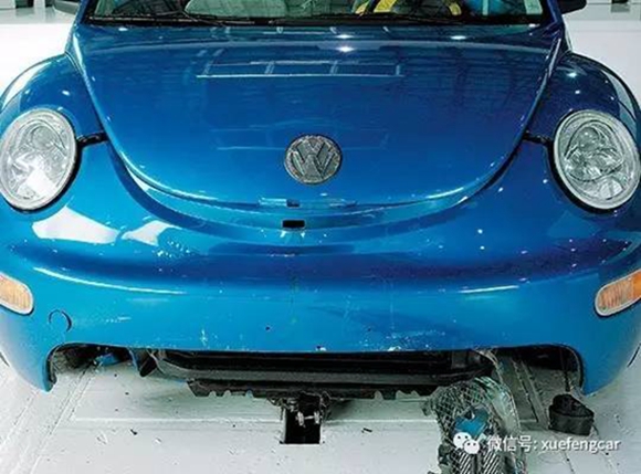 光中国汽车“减配”防撞梁？不，在美国也可以这么干！