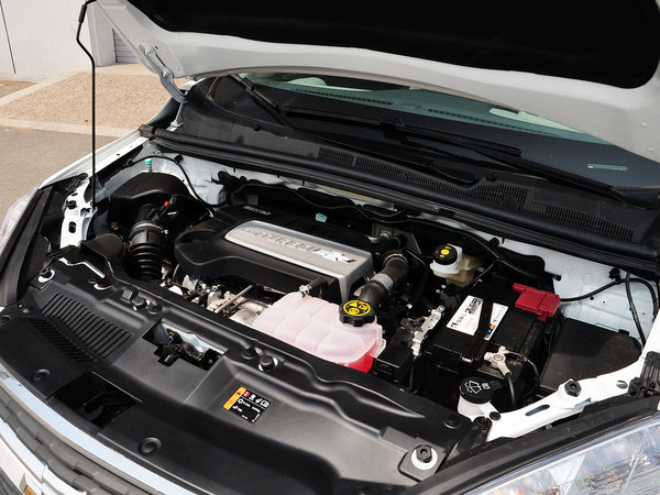 雪佛兰  1.4T 手动 发动机主体特写