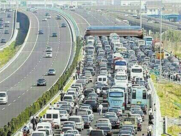 上超市也叫“得来速” 带您进超市买水的车型推荐-图2