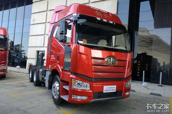 个性内饰+皮质座椅中控台 J6新车真豪华