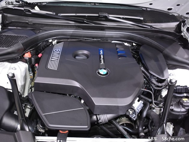 宝马全新5系长轴版上市 售XX.XX-XX.XX万