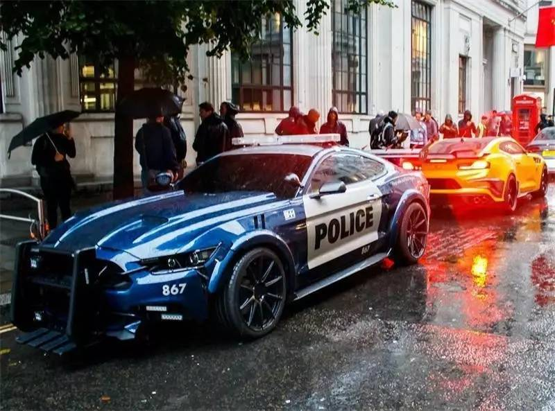 《变形金刚5》的主演，其实是这10款车