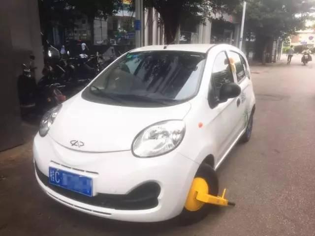 剐蹭！乱停！随便毁? 就这素质还是别开这车了！