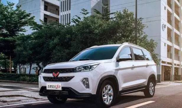 五菱宏光S3配置曝光，真的不是简单的样子货！