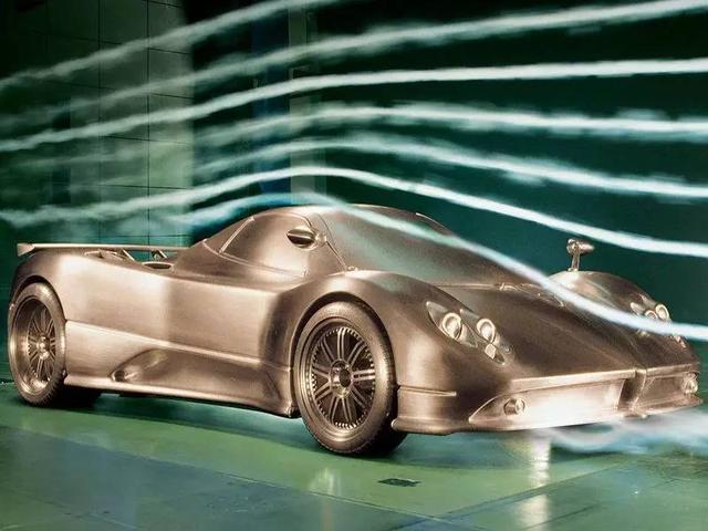 改装车上的大尾翼，到底有什么用？