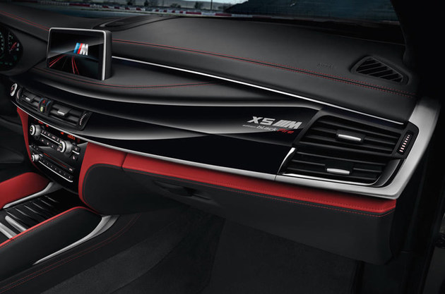 宝马发布X5M/X6M 黑焰特别版官图8月亮相