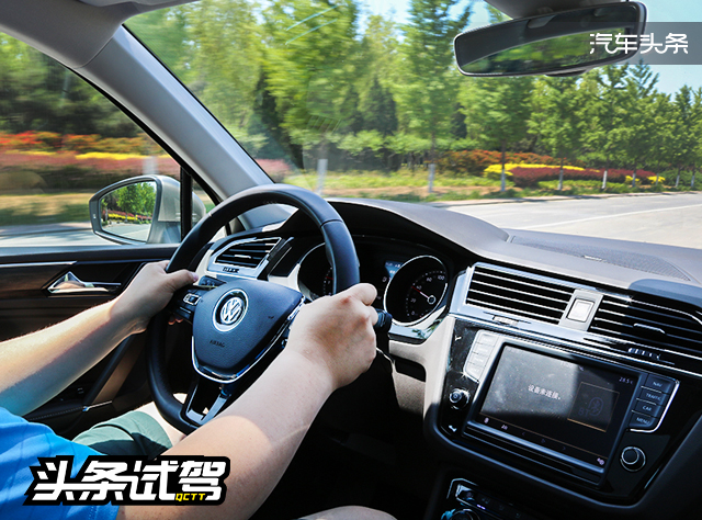 头条·试驾丨到底谁才是高性能欧系SUV？四车横评之驾驶篇