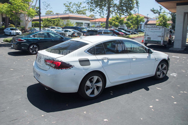 曝别克全新君威GS最新谍照 或将9月亮相