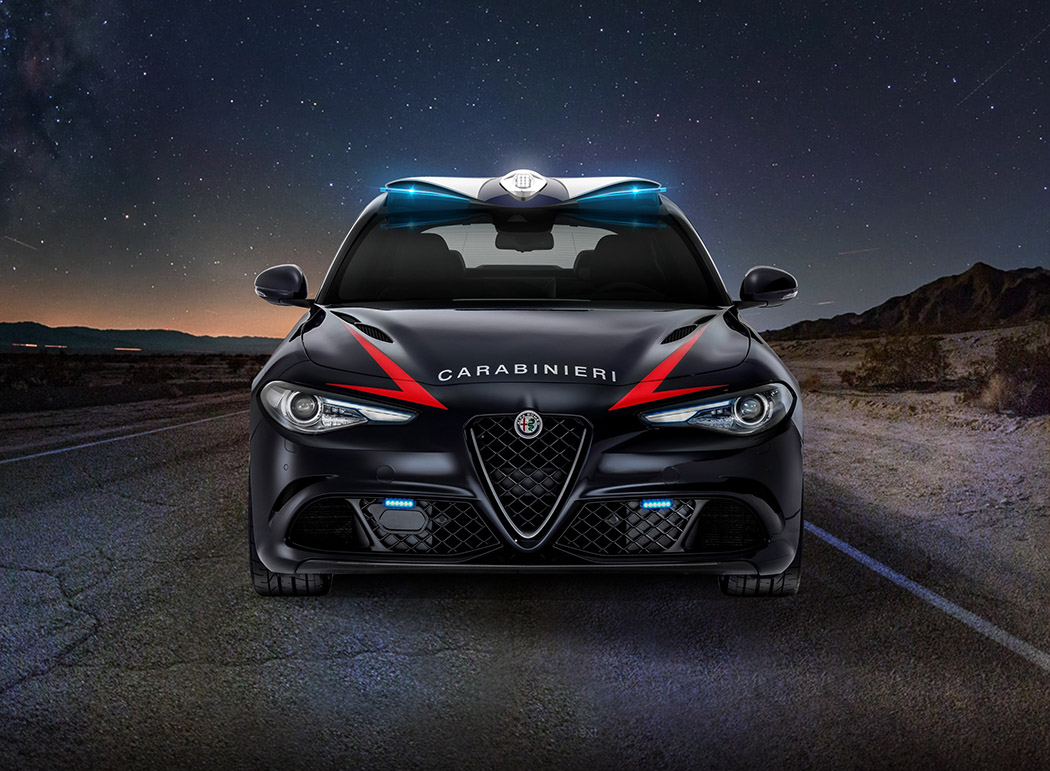 除了兰博基尼还有阿尔法罗密欧 意大利警察太幸福了
