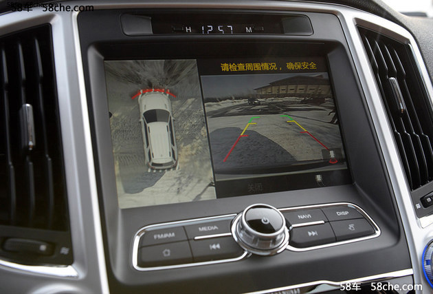 长安CS95智拓版正式上市 售价18.28万元