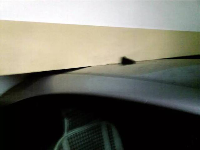 照此看来车顶可能要喷漆了