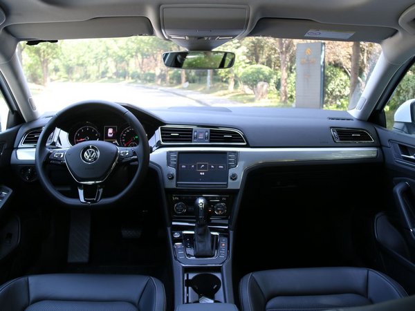 大众凌渡报价及图片2017款部分车型优惠1.7万元