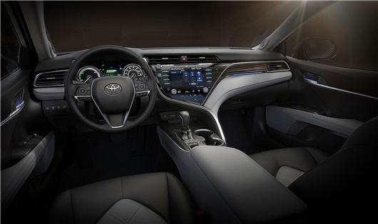 从此，请叫我“性感凯美瑞”