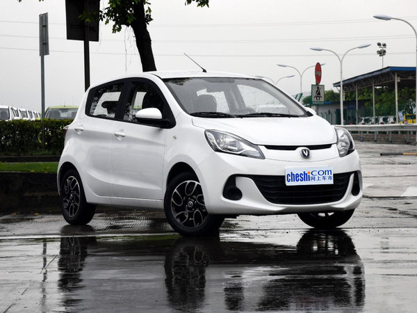 下雨天不方便买东西？有这些车想去哪就去哪-图3