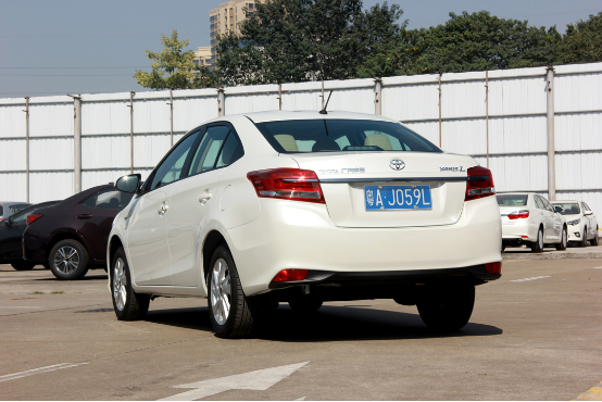 致享用车作业：戴上红鼻子回归童心