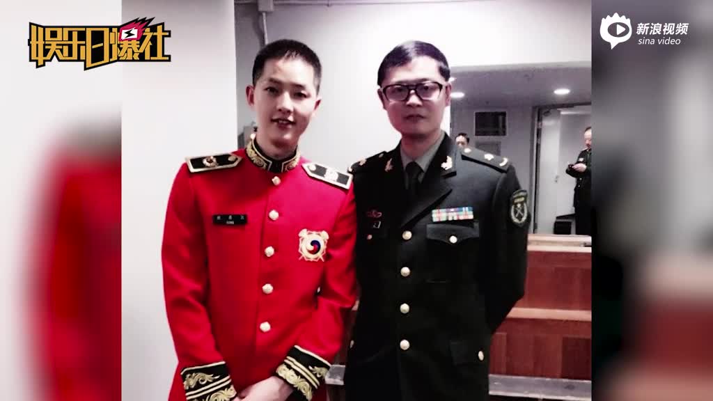宋仲基爸爸称儿子喜欢就好