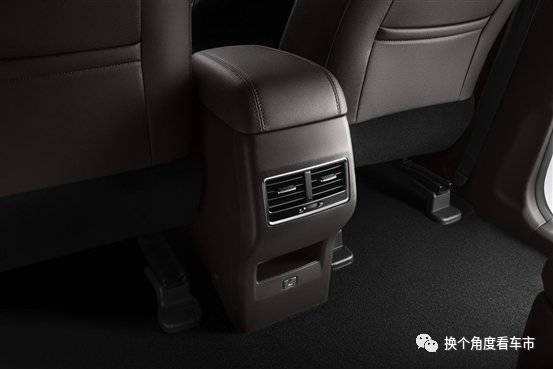 “第三排定律”影响暑假出游心情？长安凌轩就说不