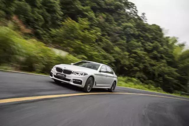 一个老BMW 5系车主眼里的新5系