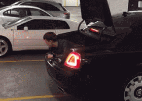 当心！晚上倒车记不住这四点，那就只能等着修车了！