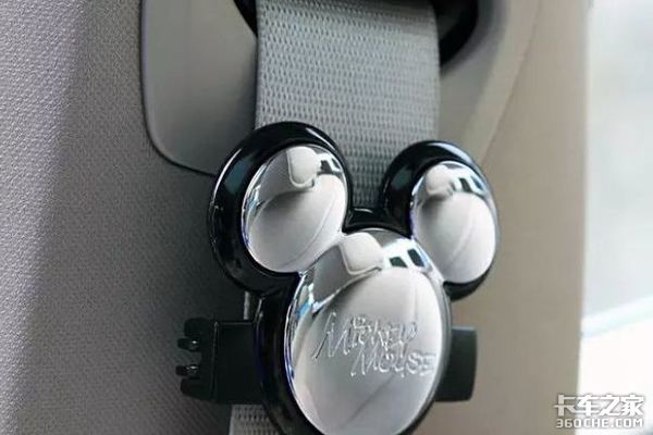 看似有用其实影响安全 快看你车有几样!