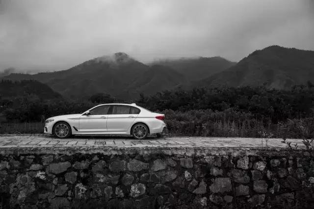 一个老BMW 5系车主眼里的新5系
