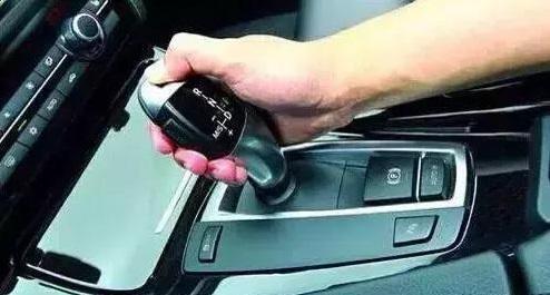 汽车出现这9种症状 发动机就离报废不远了