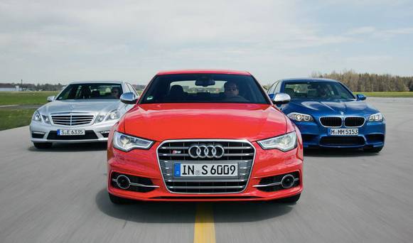 奔驰摘得中国豪华车桂冠，奥迪卯足劲要杀个回马枪