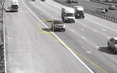 开车上路这8条线不能乱压 拍到就罚款扣分