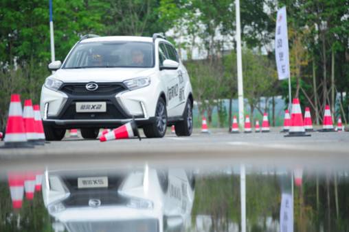 2017开局之作，陆风首款小型SUV陆风X2上市