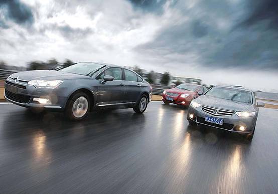 这个日常行车的"隐形杀手"，很多人都忽略了