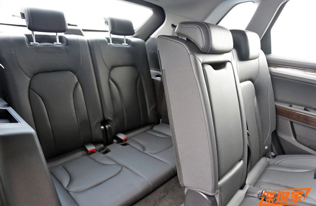 众泰大迈X7七座版谍照曝光 2+3+2布局