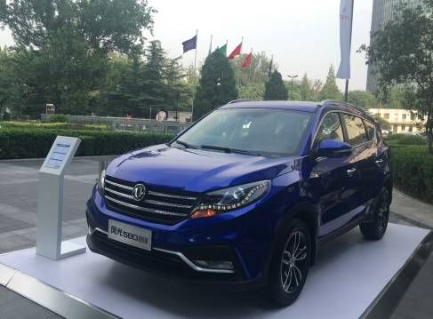 SUV10万元级中的配置王---东风风光580智尚版