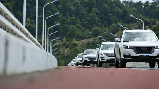 1.925米宽的SUV你见过没？哈弗H7L就是这样的一款SUV