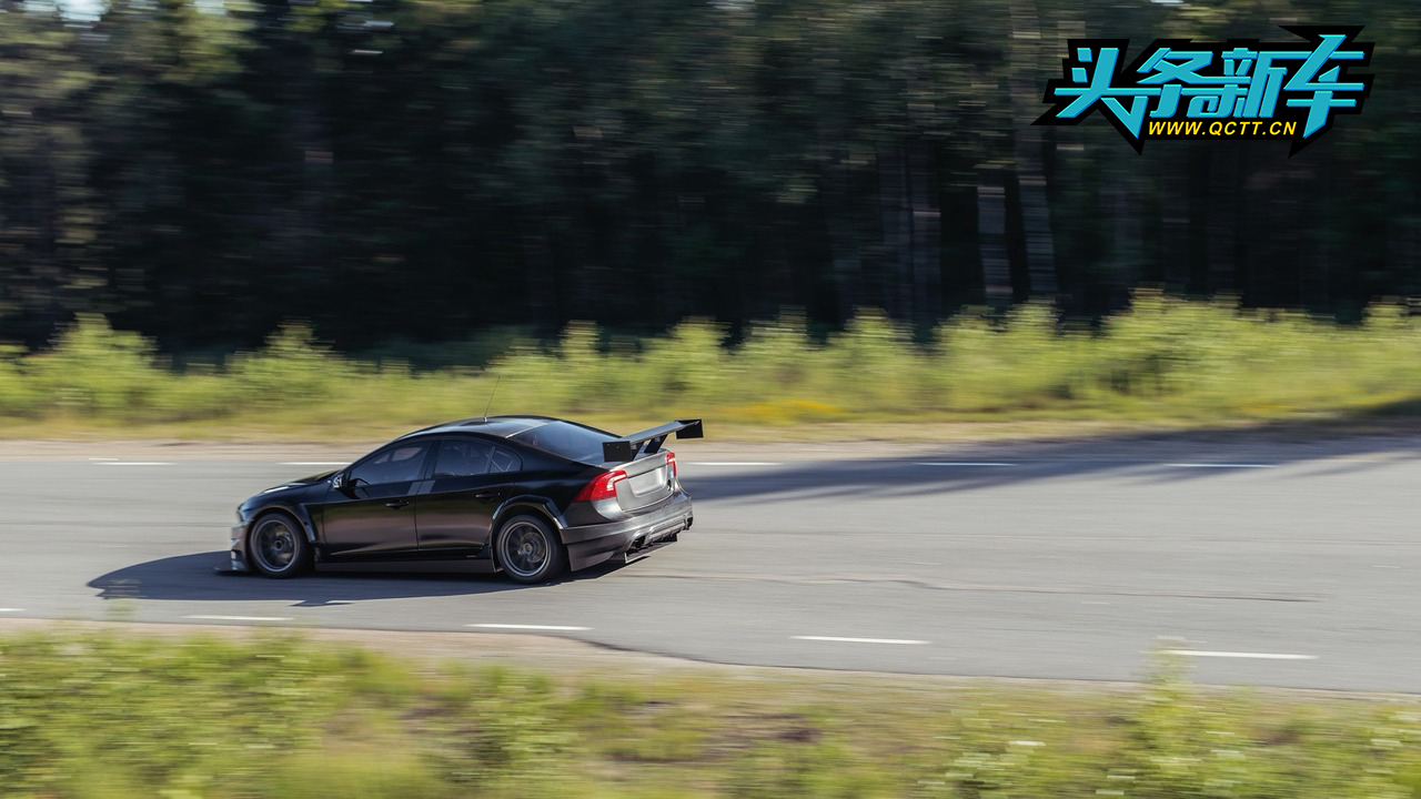 volvo-s60-test-car-for-2017-wtcc (6).jpg