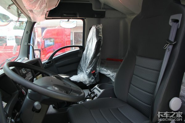 16升巨咖亮相武汉 五十铃动力引发热议