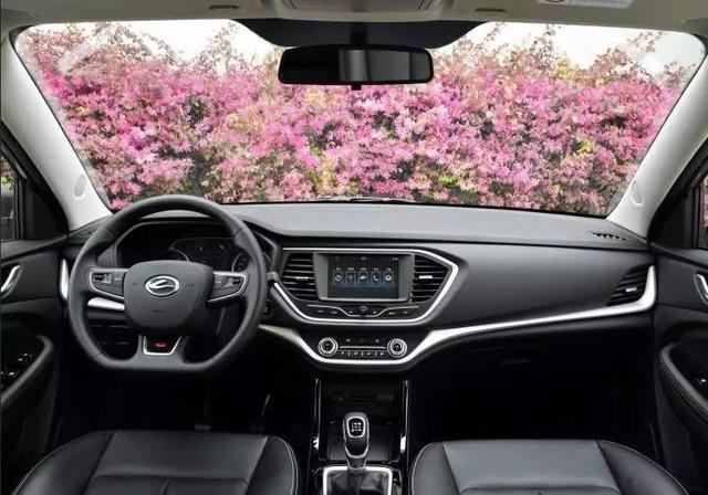 五万块代步车想要大空间？这台车肯定能满足你！