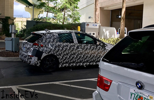 曝日产新一代聆风谍照 尺寸进一步增加